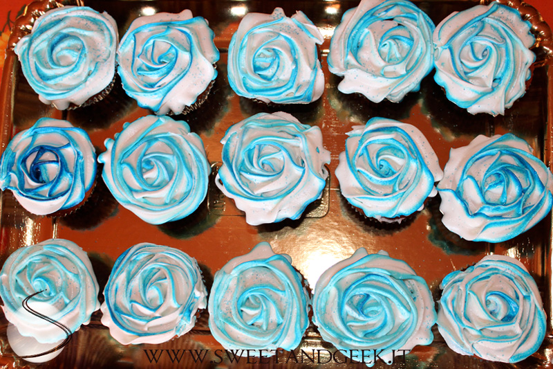 Sweet&geek_cupcake_rosasfumata03