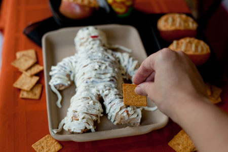 antipasto halloween mummia formaggio