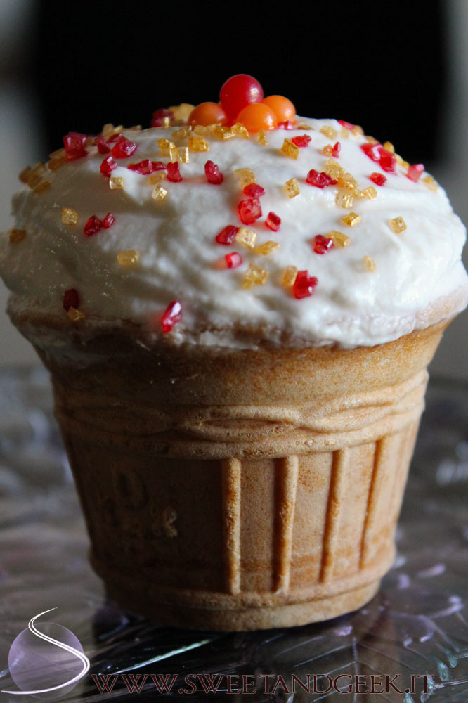 fake-icecream-cupcake-yogurth